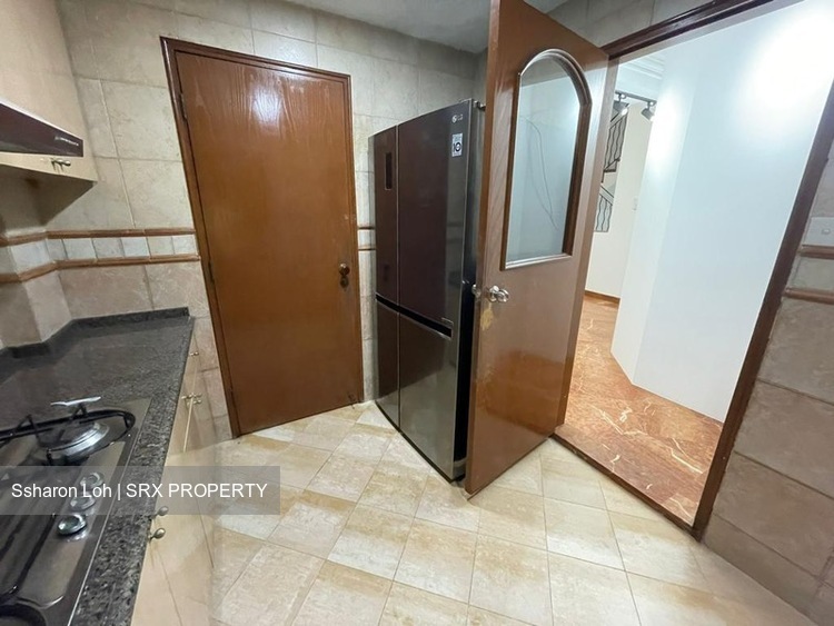 Kew Vale (D16), Terrace #540266131